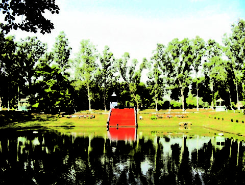 ヴェルヴァナ・ヴィハーラ（竹林精舎）お釈迦さまが沐浴された池