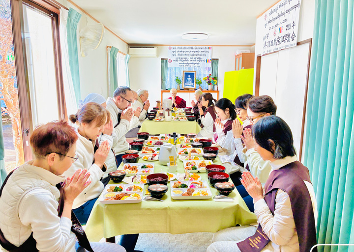 淨心庵「食事についての観」唱和